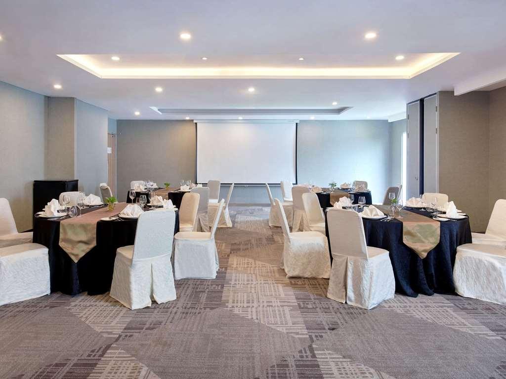 Novotel Cikini Hotel Jakarta