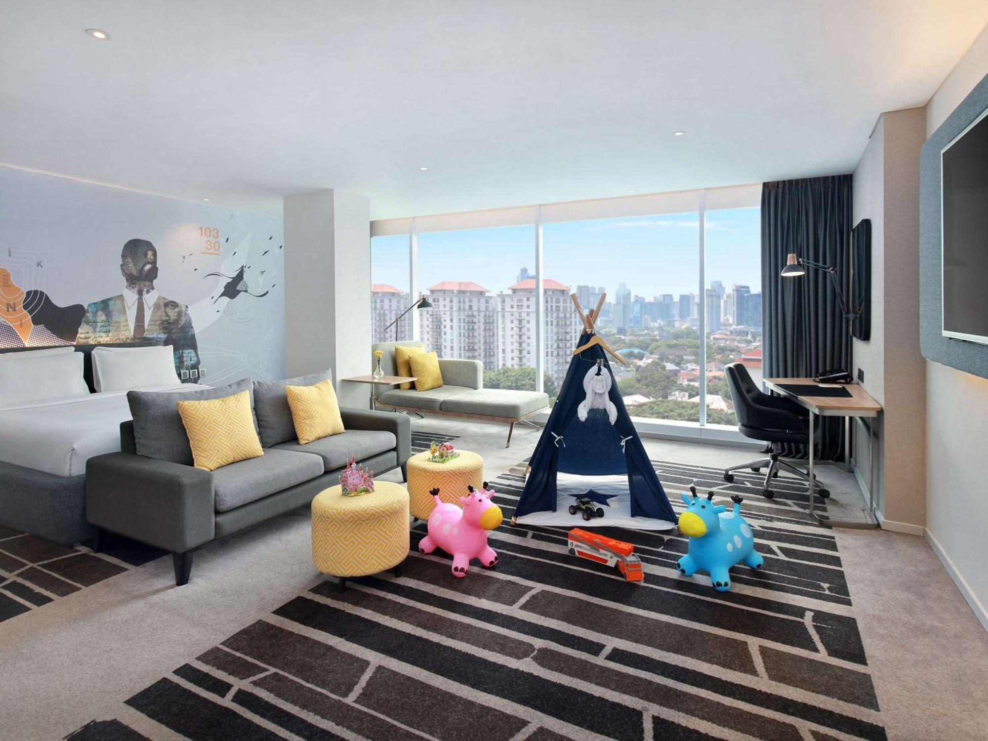Hotel Novotel Cikini 4*