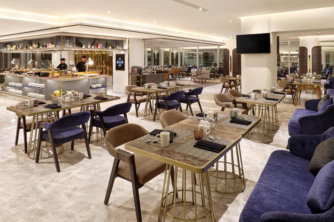 Novotel Cikini Hotel 4*
